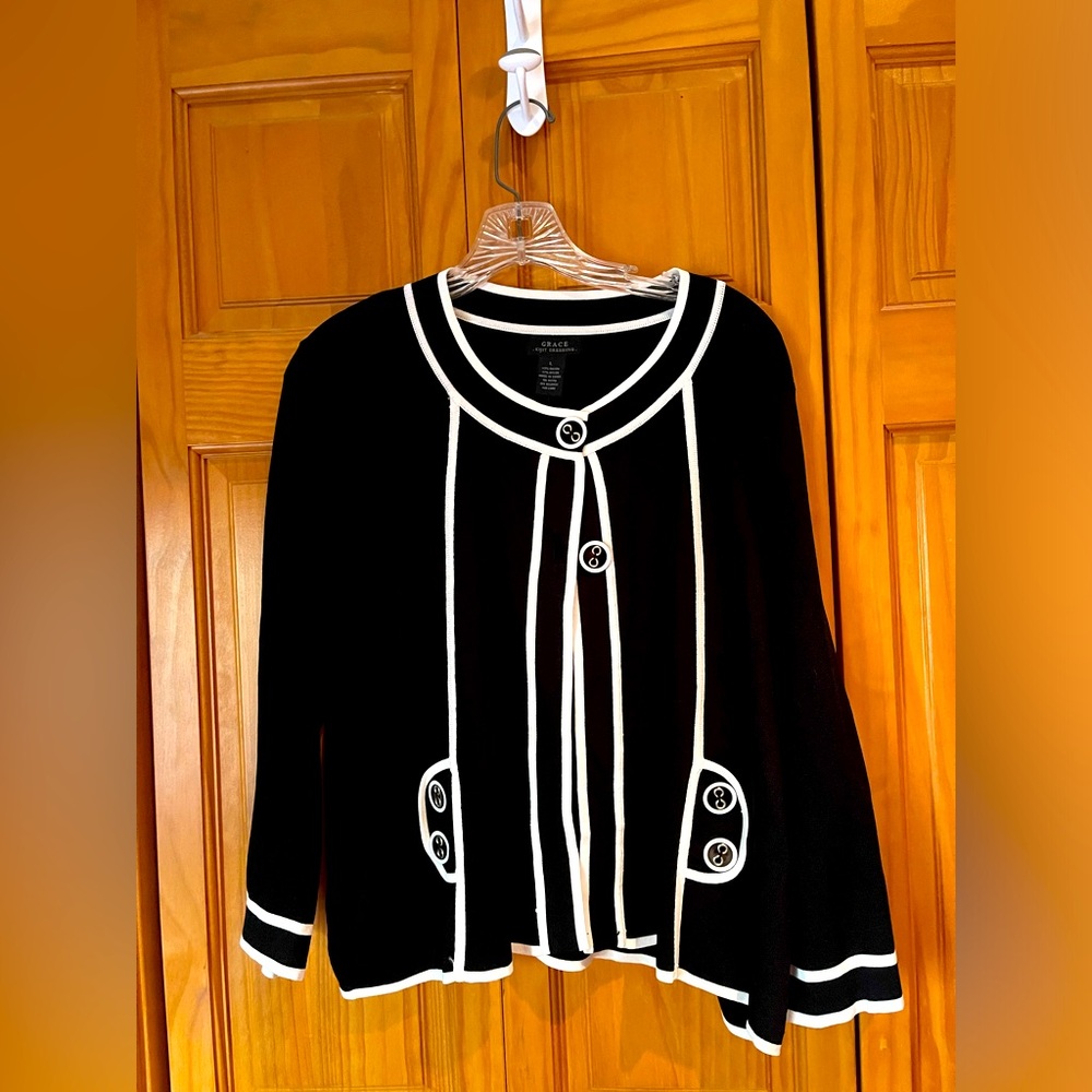 Women’s dress jacket/ cardigan. Rayon blend , Grace knit dressing. Size L